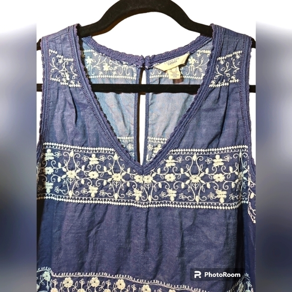 Lands End Canvas Embroidered Floral Top Size 10 - Picture 2 of 7
